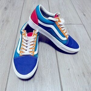 Vans Comfycush Old Skool Size Men's 7.5 / Women's 9, Multi/True White